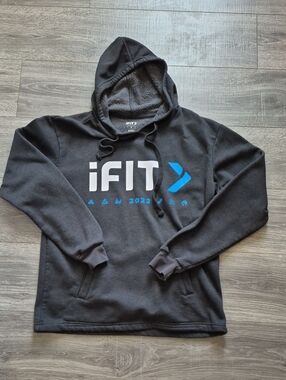 Men’s Black Hooded Pullover Sweatshirt